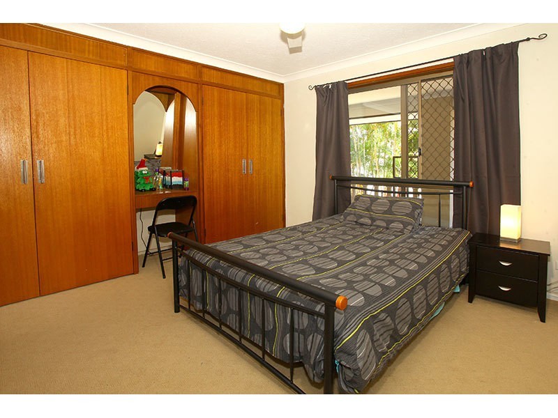 4 Ivy Street, Carrara QLD 4211