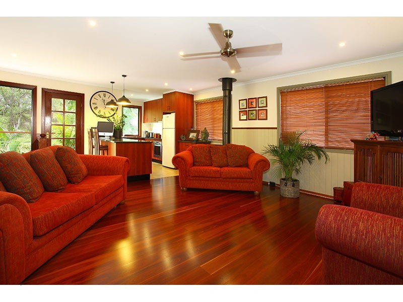 85 North Road, Lower Beechmont QLD 4211