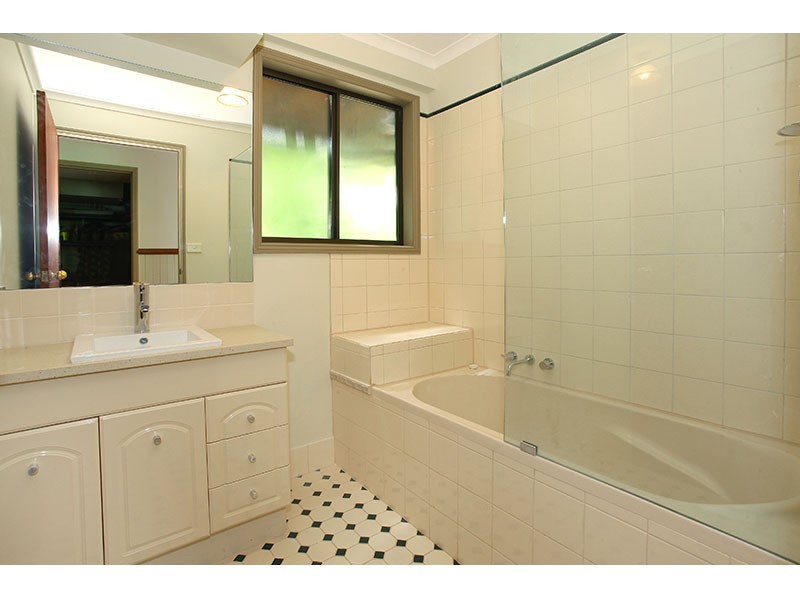 85 North Road, Lower Beechmont QLD 4211