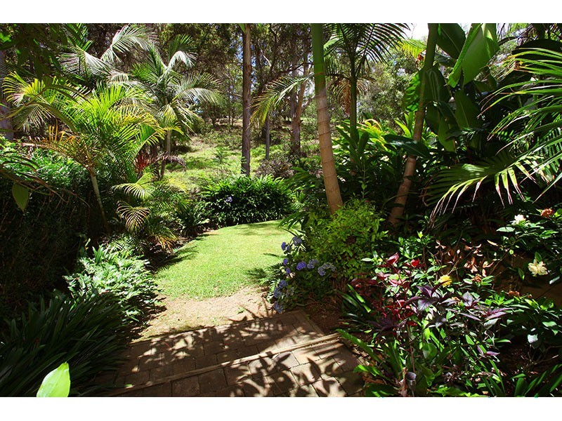 85 North Road, Lower Beechmont QLD 4211