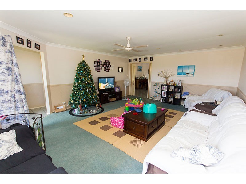 11 Aurora Crescent, Worongary QLD 4213