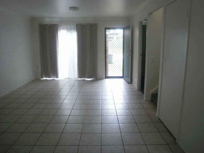 2/”Marigold” 67  Nerang Street, Nerang QLD 4211