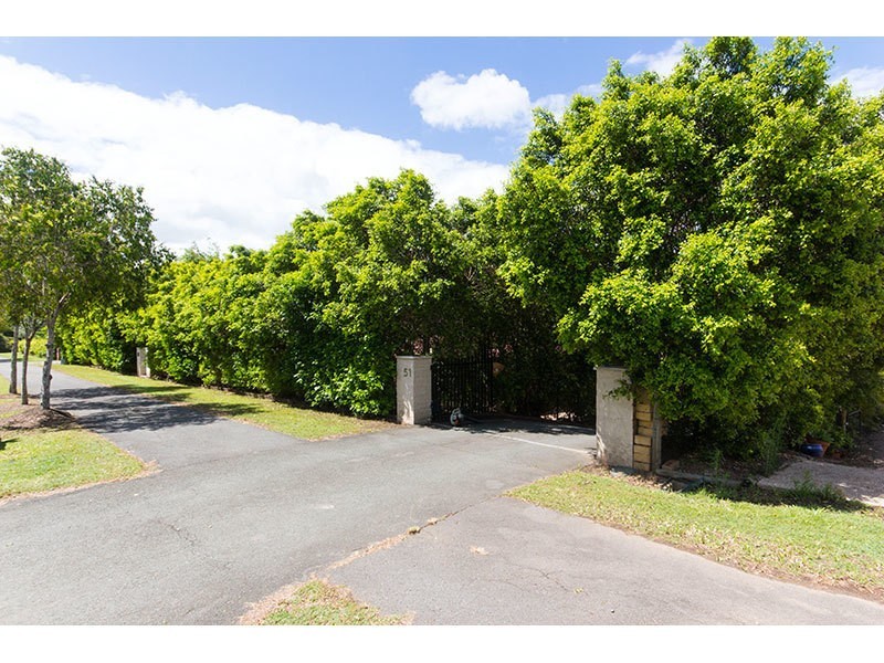 51 The Oval Drive, Mount Nathan QLD 4211