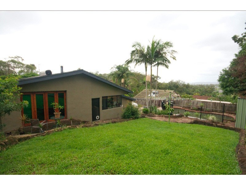 147 Hinkler Drive, Worongary QLD 4213