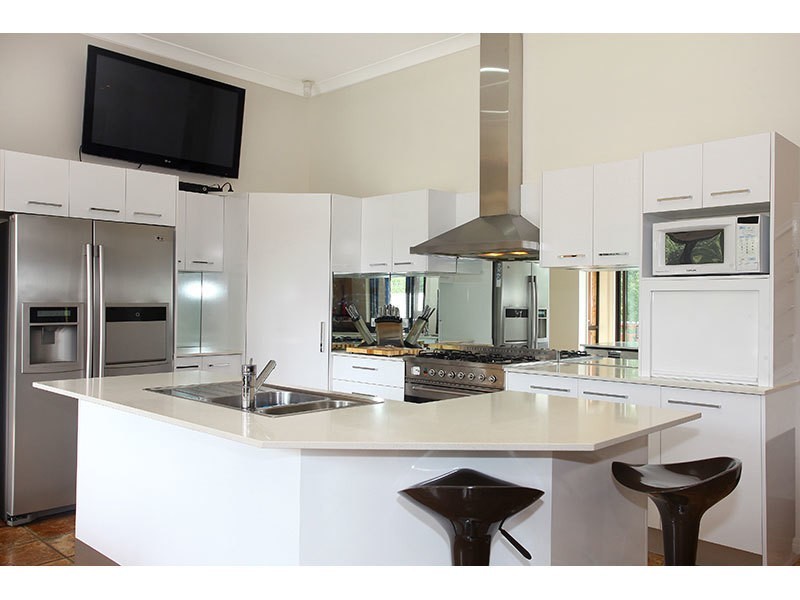 40 Henri Robert Drive, Clagiraba QLD 4211