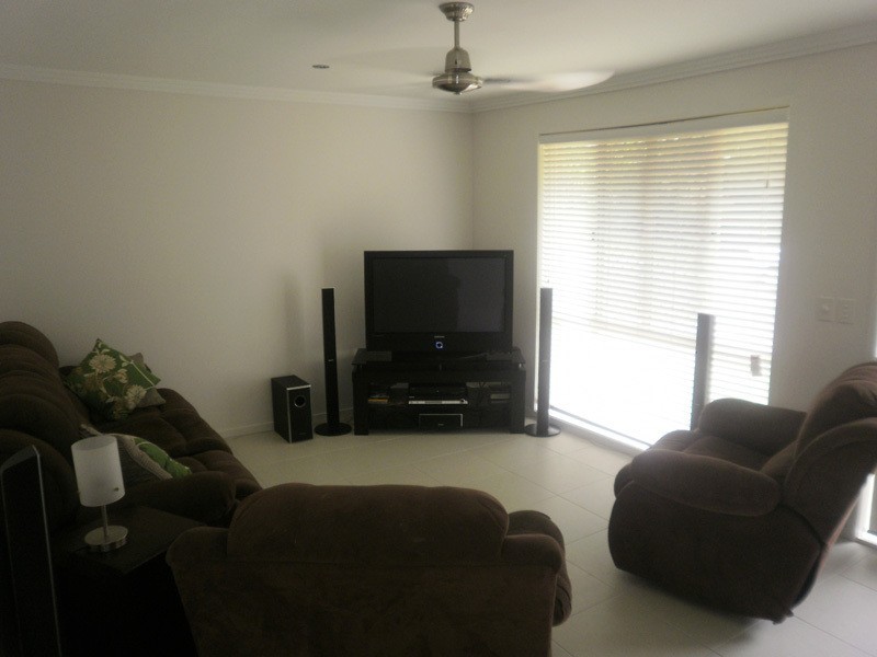 6 Sandalwood Terrace, Nerang QLD 4211