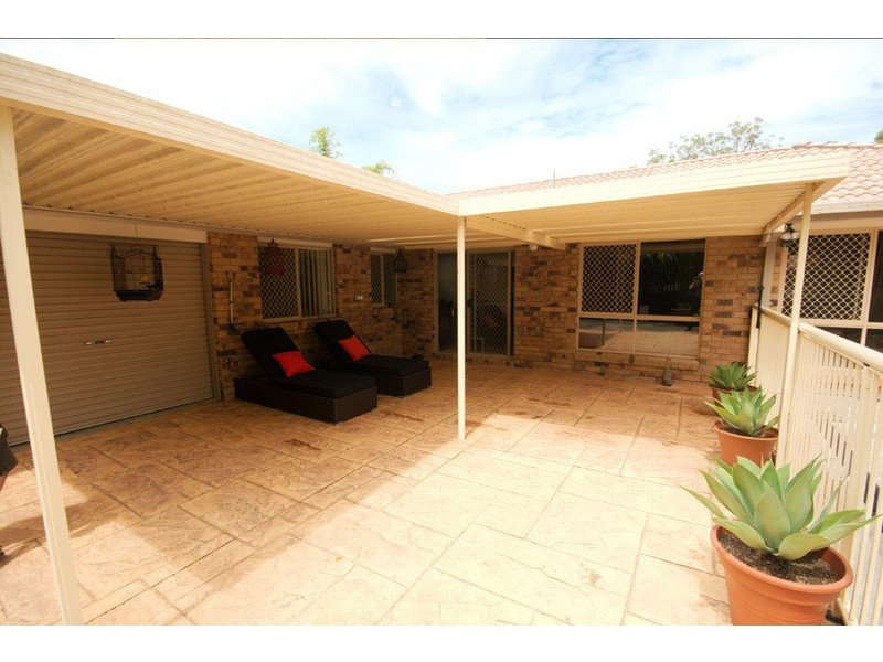 5 Yarandin Court, Worongary QLD 4213