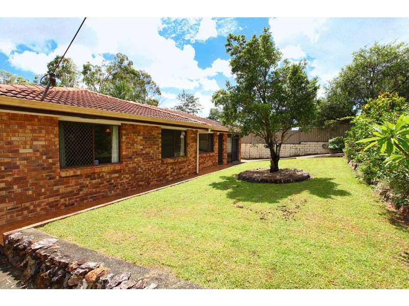 15 Harbinger Court, Nerang QLD 4211