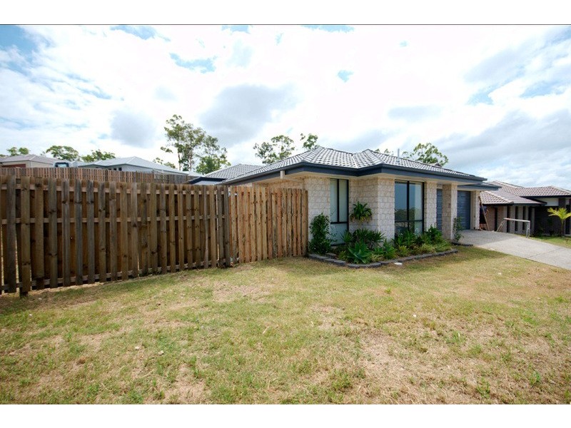 66 Mcauley Parade, Pacific Pines QLD 4211