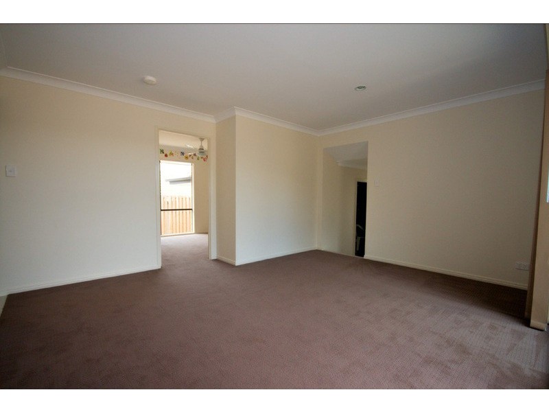 66 Mcauley Parade, Pacific Pines QLD 4211