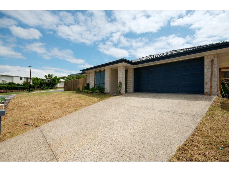 66 Mcauley Parade, Pacific Pines QLD 4211