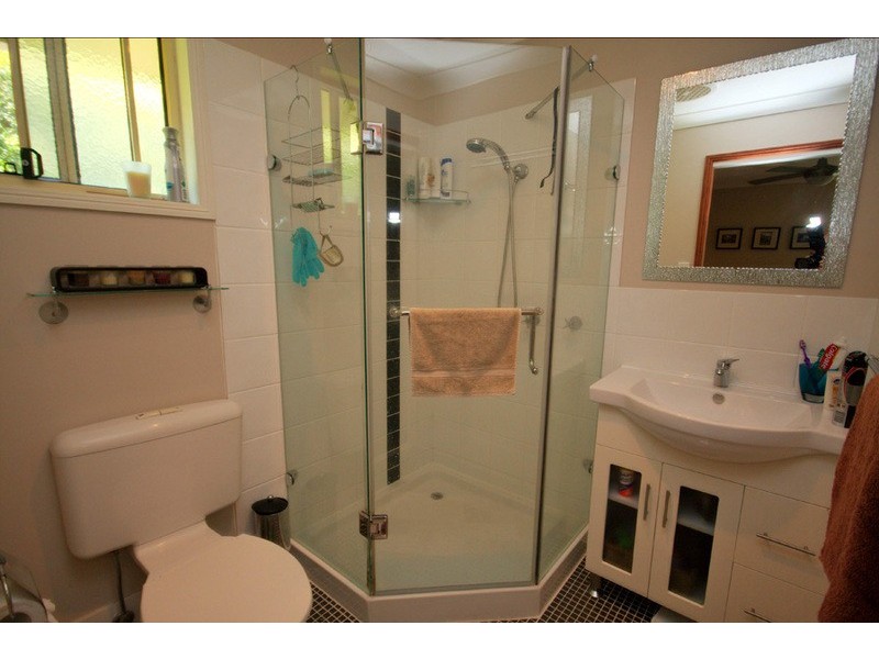 85 Mclaren Road, Nerang QLD 4211