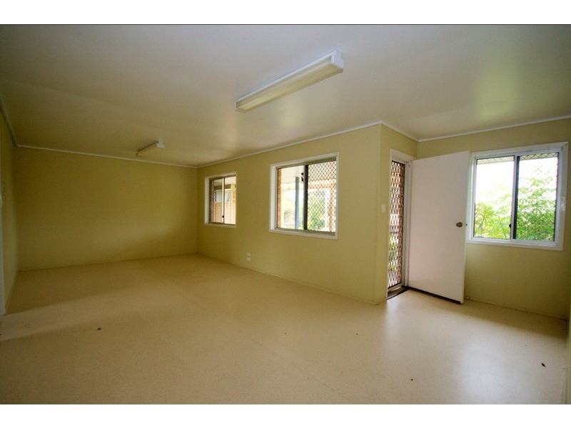 40 Bloodwood Crescent, Molendinar QLD 4214