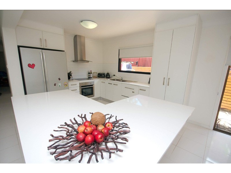 9 Goodman Close, Highland Park QLD 4211