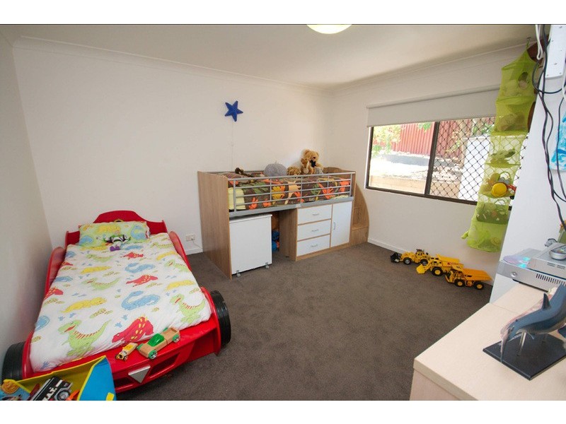 9 Goodman Close, Highland Park QLD 4211