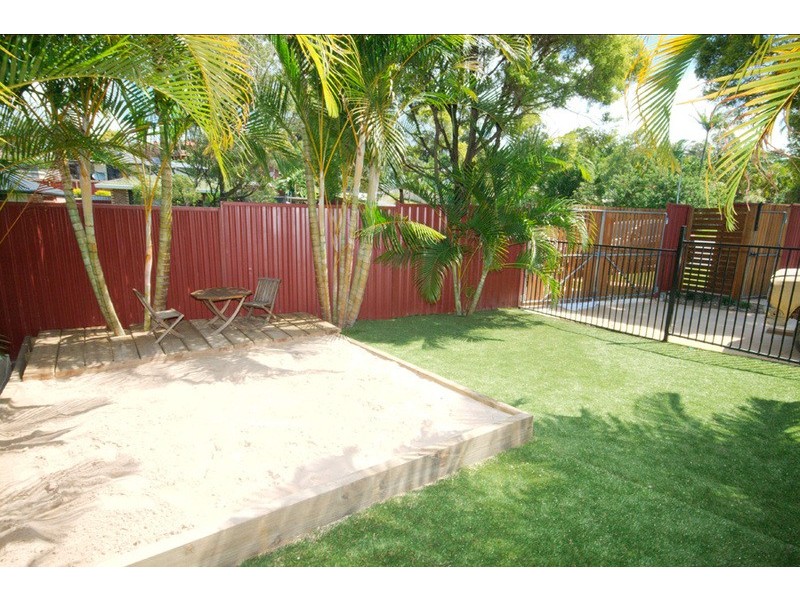 9 Goodman Close, Highland Park QLD 4211