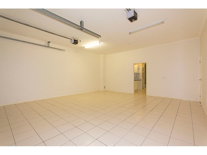 28/2 Ridgeline Way, Highland Park QLD 4211