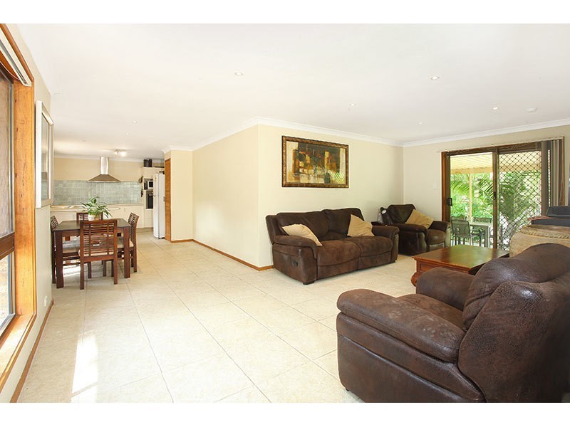 36 Hammond Drive, Gaven QLD 4211