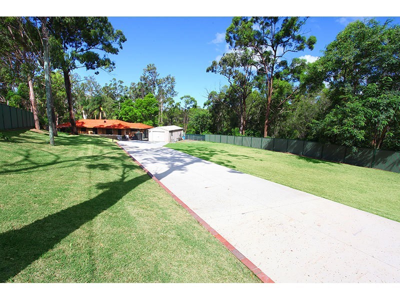 36 Hammond Drive, Gaven QLD 4211