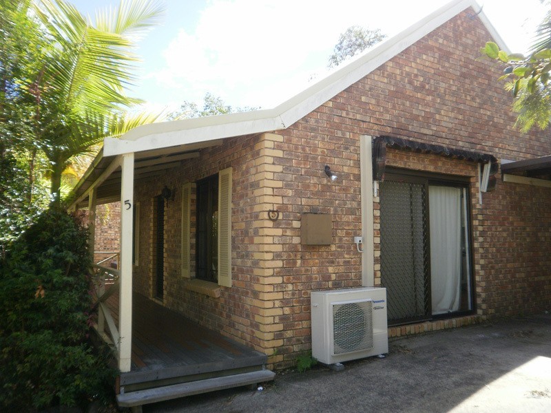 5/8 Mylor Street, Nerang QLD 4211