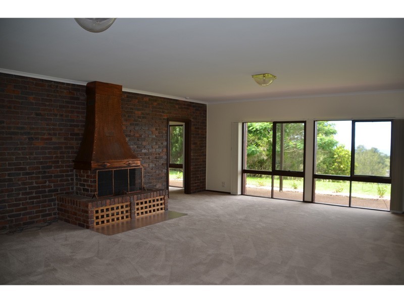 39 Outlook Avenue, Lower Beechmont QLD 4211