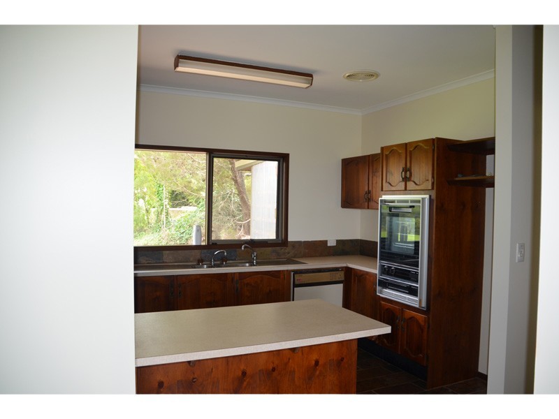 39 Outlook Avenue, Lower Beechmont QLD 4211