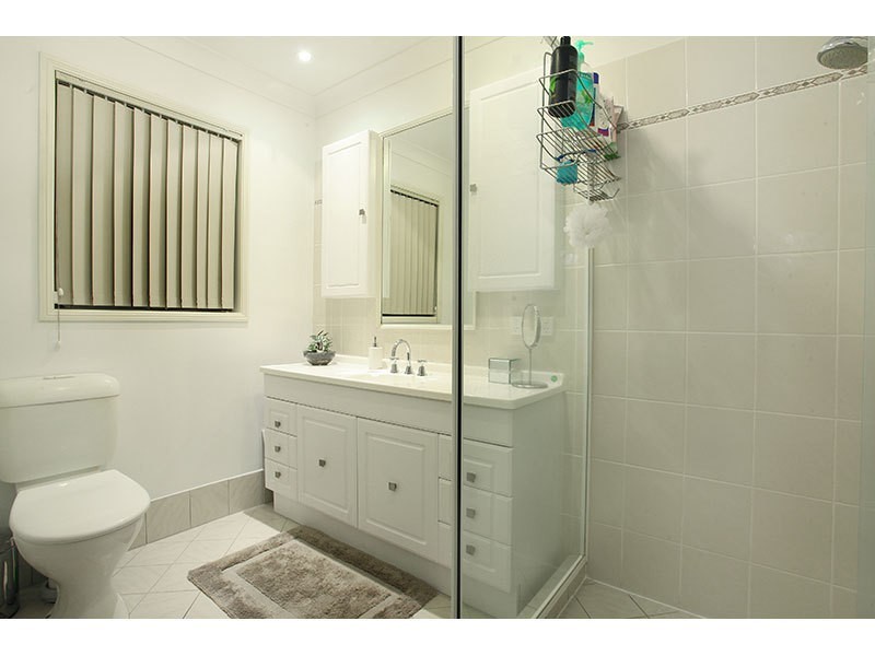 10 Pasture Place, Mount Nathan QLD 4211