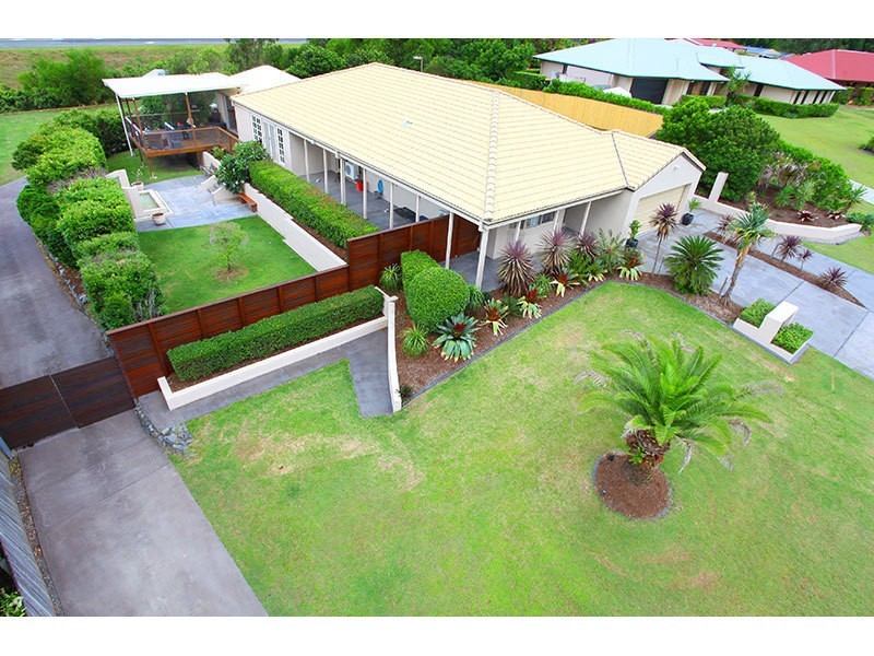 10 Pasture Place, Mount Nathan QLD 4211