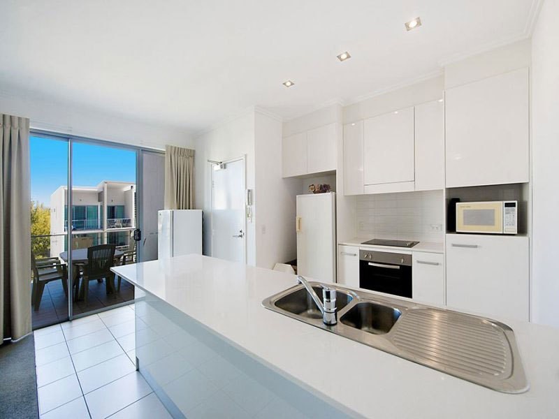 69/1 Gaven Crescent, Mermaid Beach QLD 4218