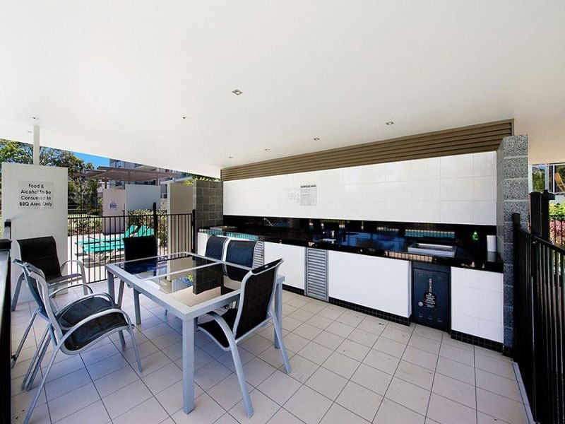 69/1 Gaven Crescent, Mermaid Beach QLD 4218