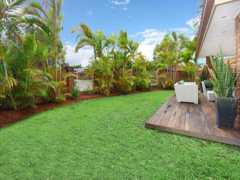 65 Martingale Circuit, Clear Island Waters QLD 4226