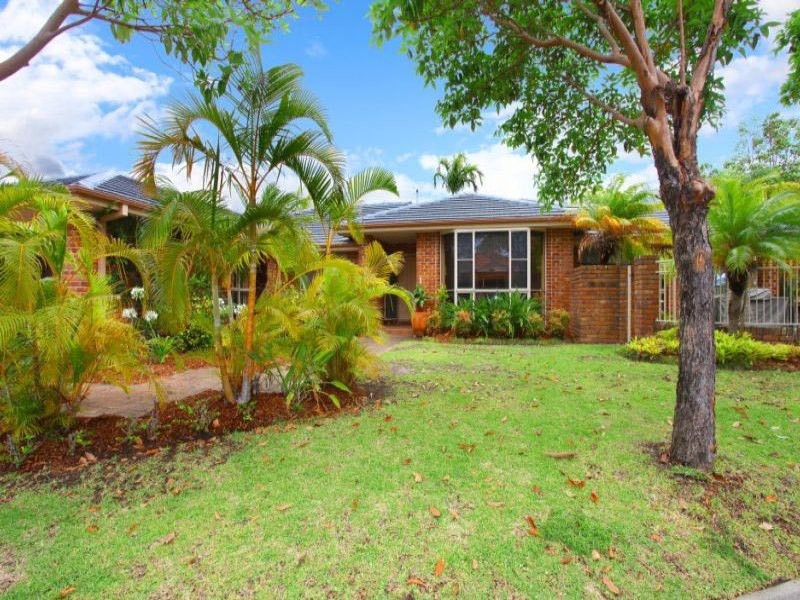 65 Martingale Circuit, Clear Island Waters QLD 4226
