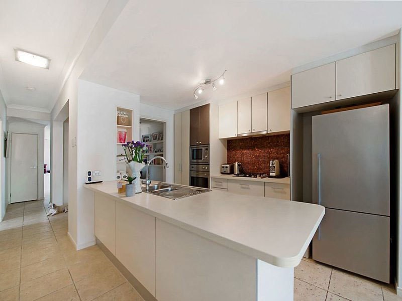 3045 Everglade Avenue, Carrara QLD 4211