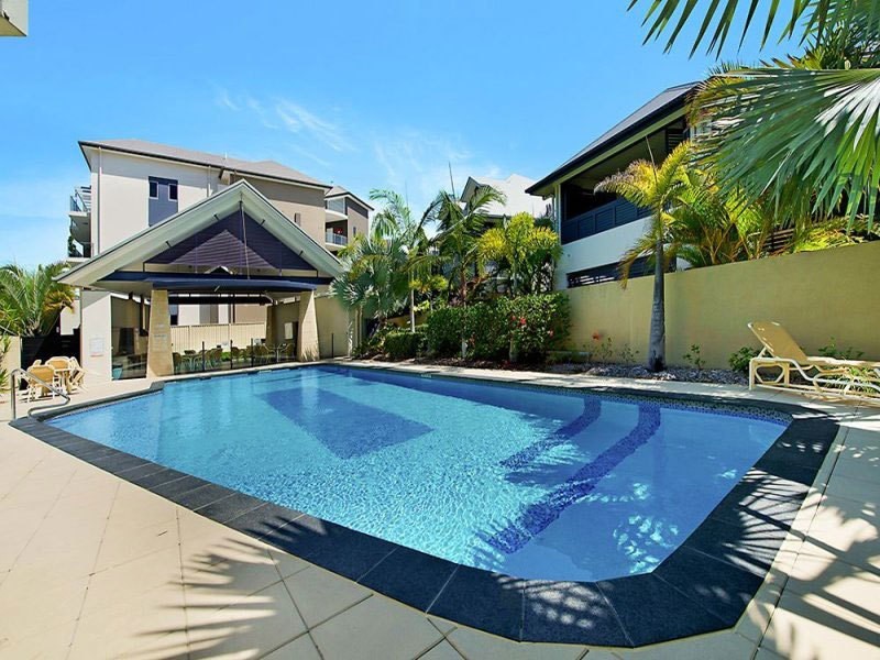 3045 Everglade Avenue, Carrara QLD 4211