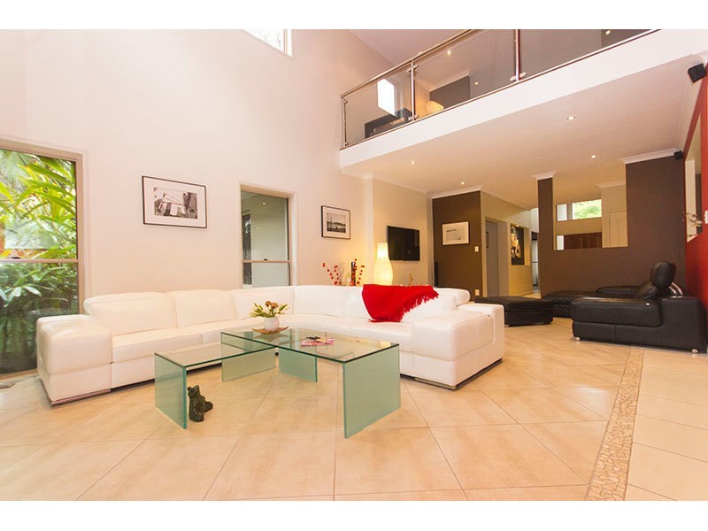 1 Conway Court, Nerang QLD 4211