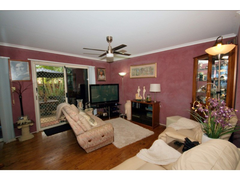8/102 Alexander Drive, Highland Park QLD 4211