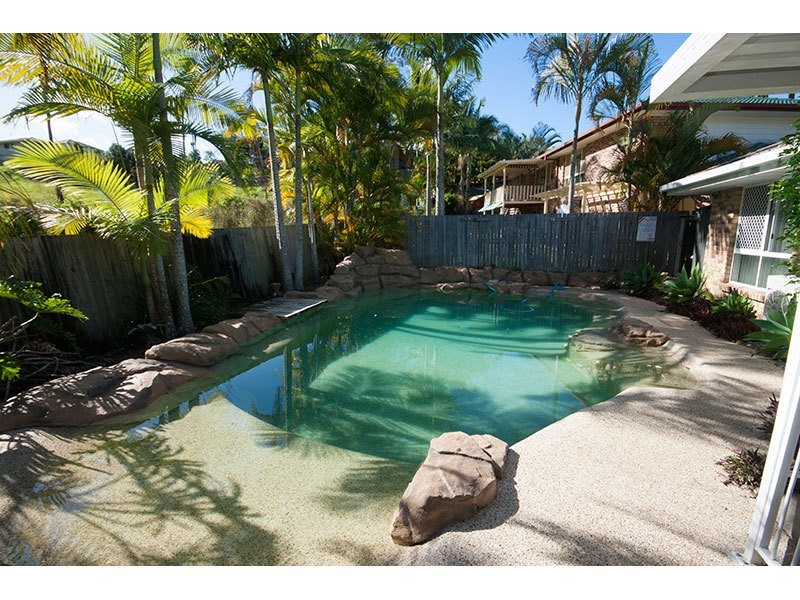 8 Richfield Court, Nerang QLD 4211