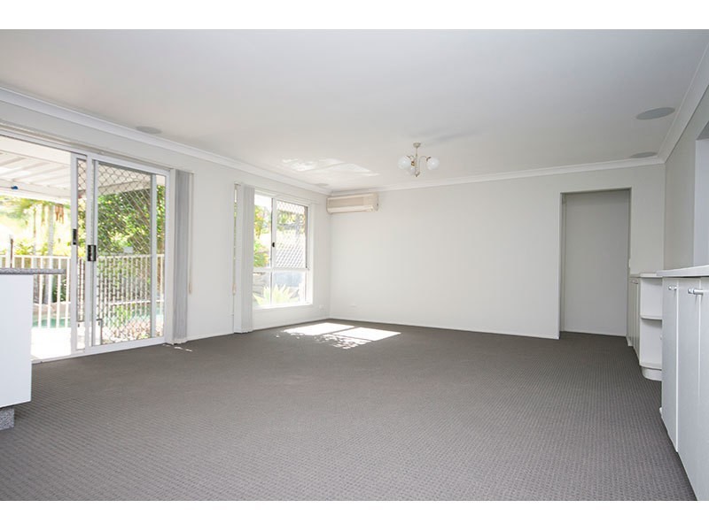 8 Richfield Court, Nerang QLD 4211