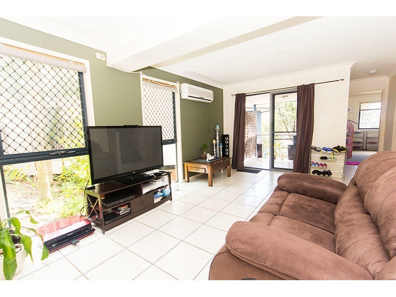 2/20 Paddington Drive, Carrara QLD 4211