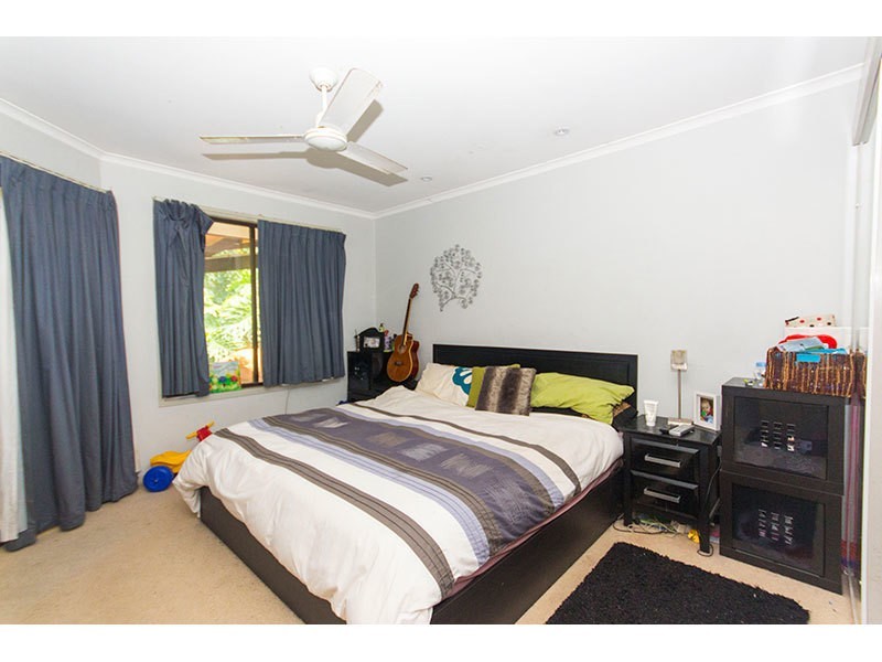 19 Woolmere Street, Carrara QLD 4211