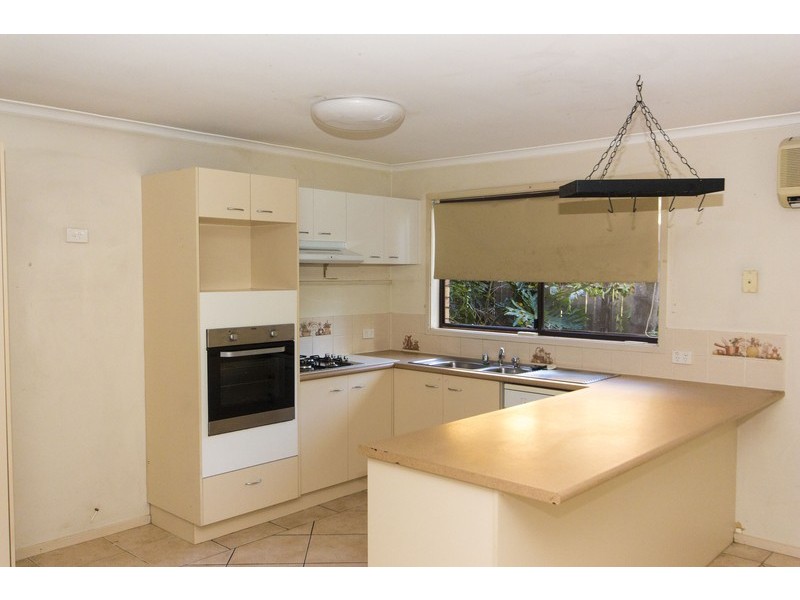 19 Woolmere Street, Carrara QLD 4211