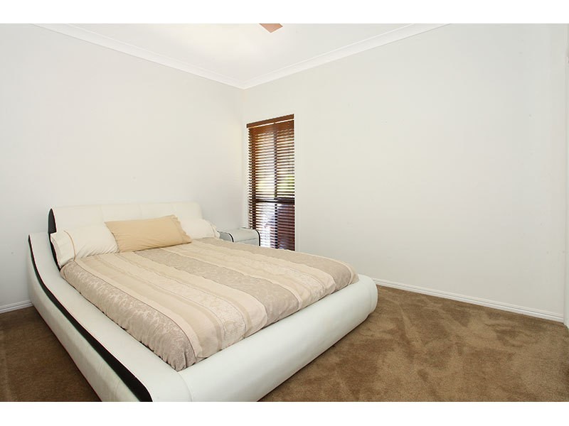 10 Greenacre Way, Maudsland QLD 4210