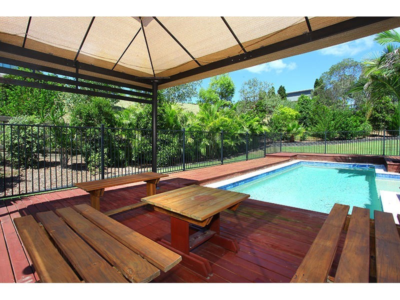 10 Greenacre Way, Maudsland QLD 4210