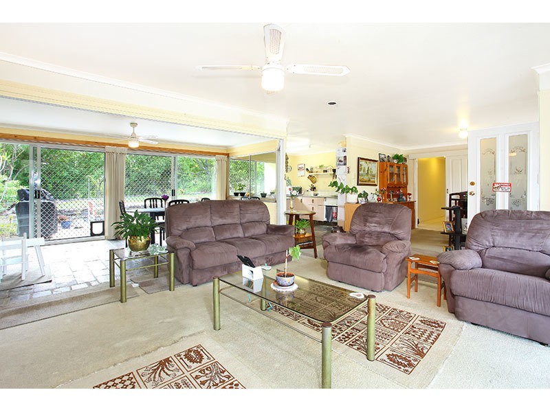 34 The Spur, Worongary QLD 4213