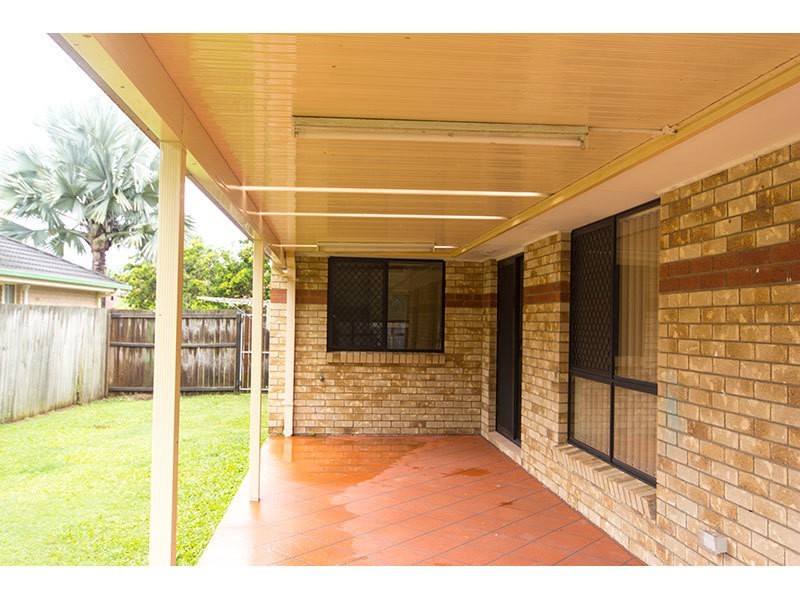 61 Oakdale Avenue, Nerang QLD 4211