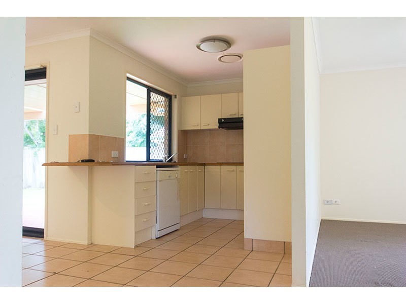 61 Oakdale Avenue, Nerang QLD 4211