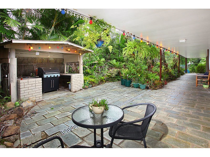 28 Koola Drive, Nerang QLD 4211