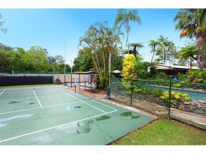 28 Koola Drive, Nerang QLD 4211