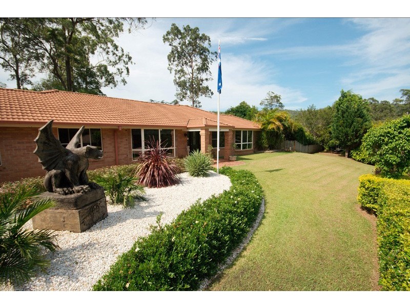 5-7-9 Newlands Court, Mount Nathan QLD 4211