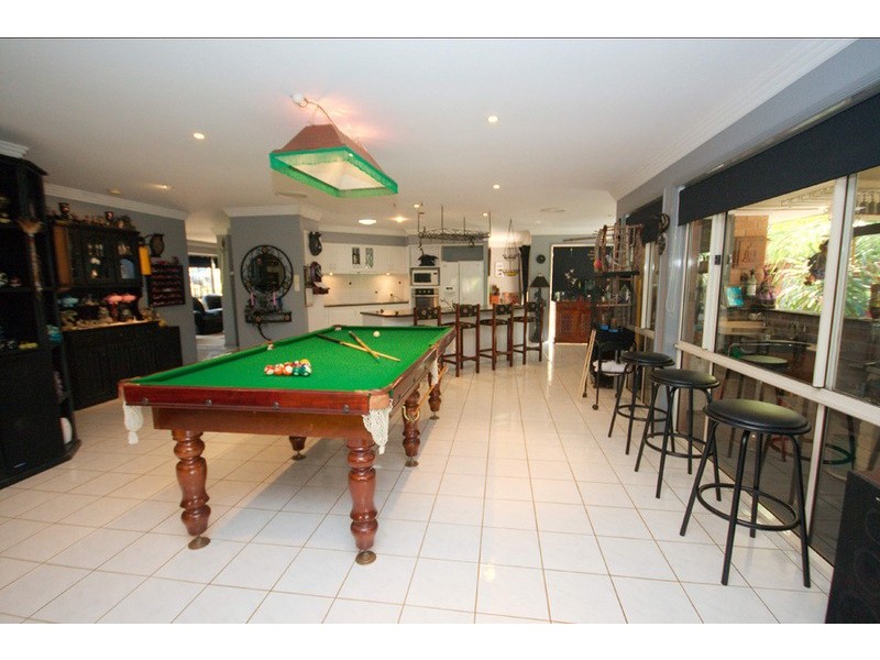 5-7-9 Newlands Court, Mount Nathan QLD 4211